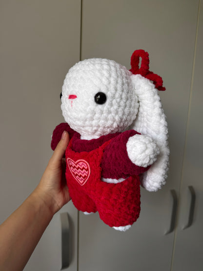 Iepuraș cu salopetă