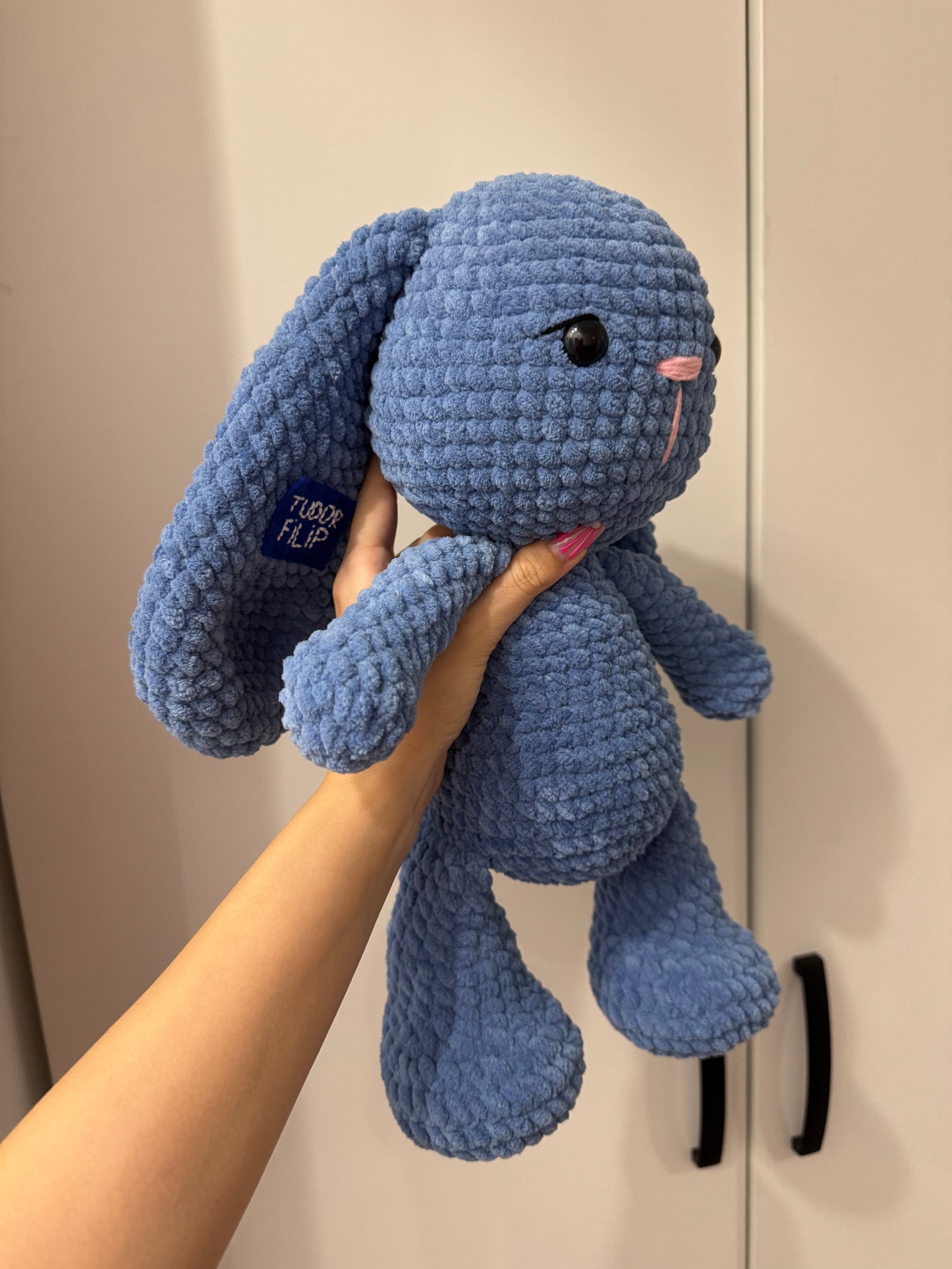 Iepuraș cu urechi lungi