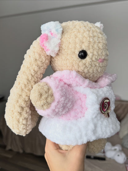 Iepuraș cu rochiță