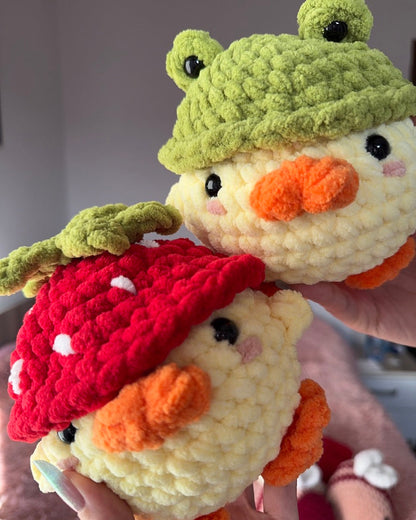 Puișor cu pălărie