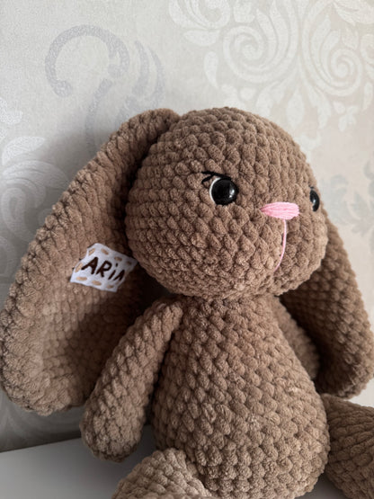 Iepuraș cu urechi lungi