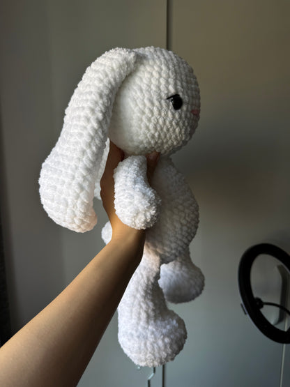 Iepuraș cu urechi lungi