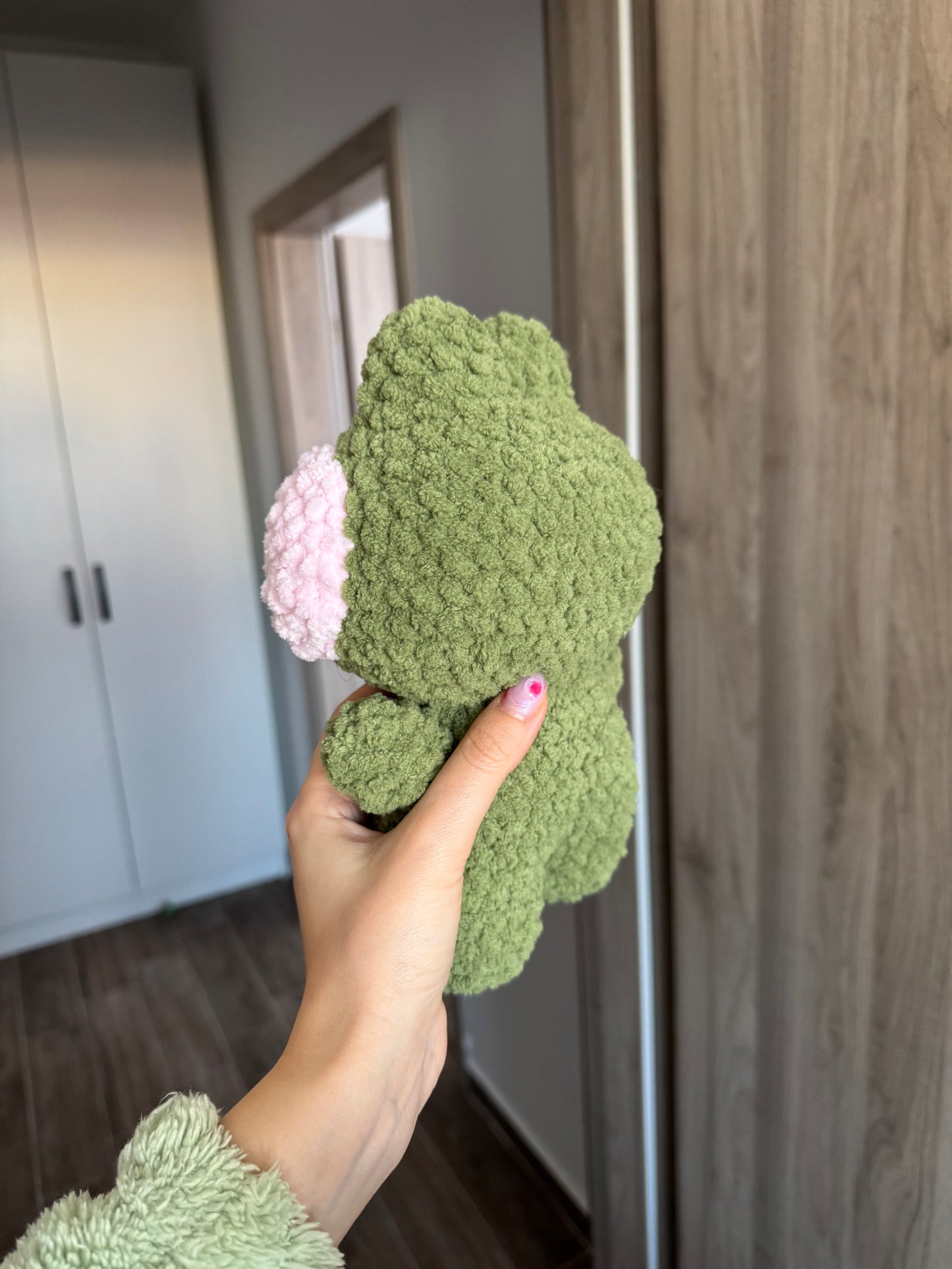 Broscuță cu obrăjori