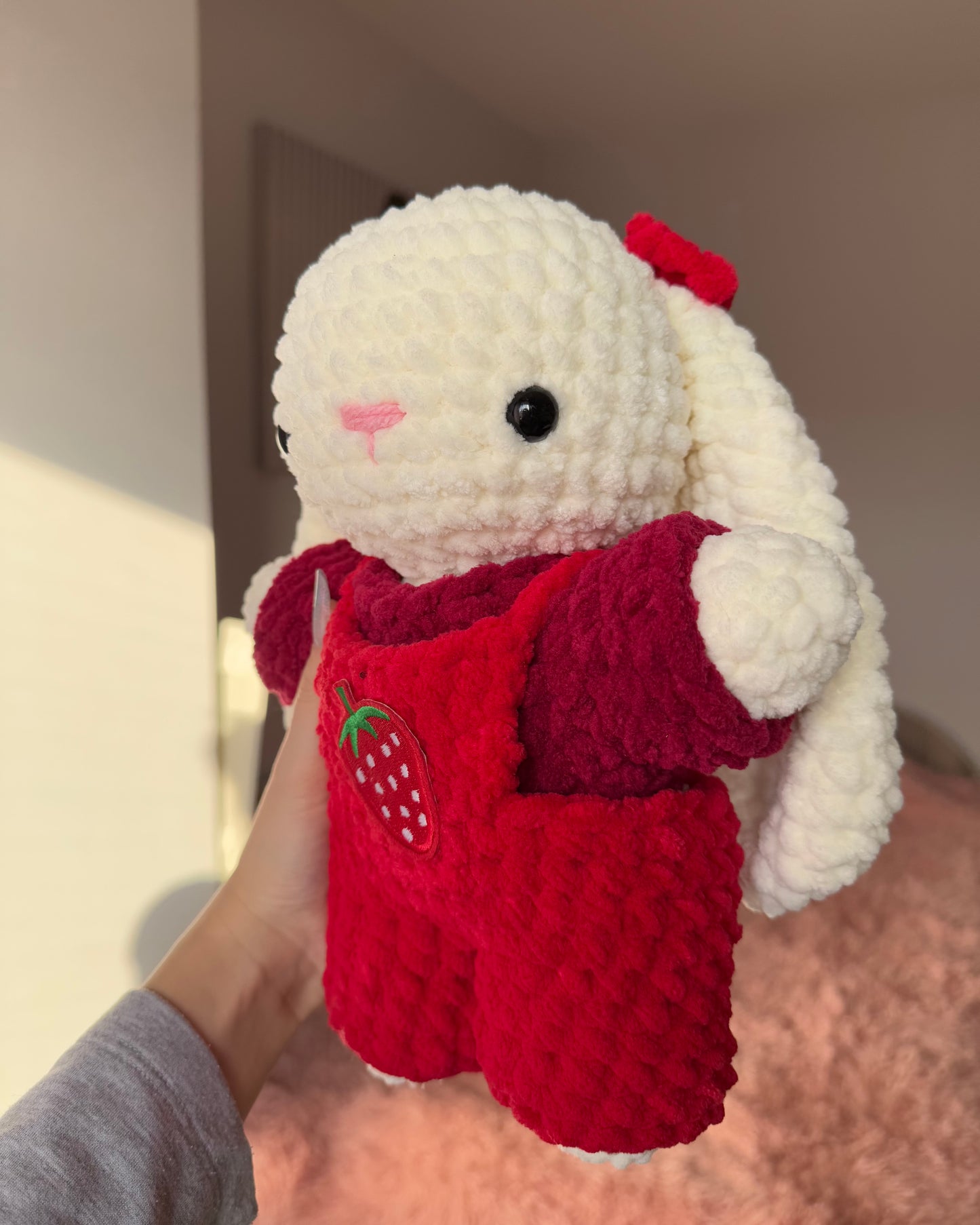 Iepuraș cu salopetă