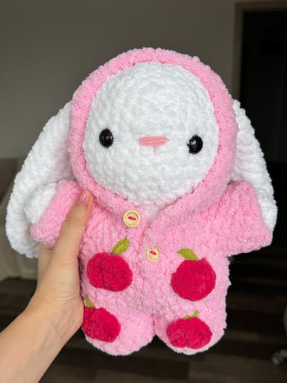 Iepuraș cu salopetă cu glugă