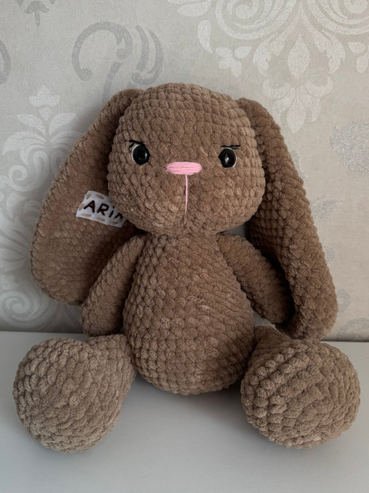 Iepuraș cu urechi lungi